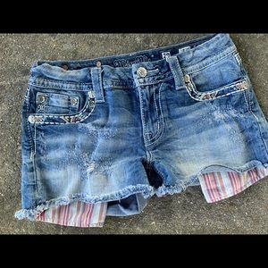 Miss me shorts size 29